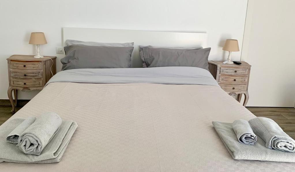 Appartamento Con Terrazza In Zona Navigli - Tortona Milán Exterior foto